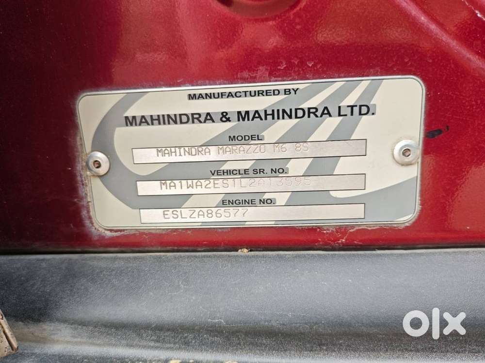 Mahindra Marazzo M6 2020