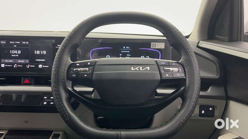 Kia Carens Clavis Htk, 2025, Petrol