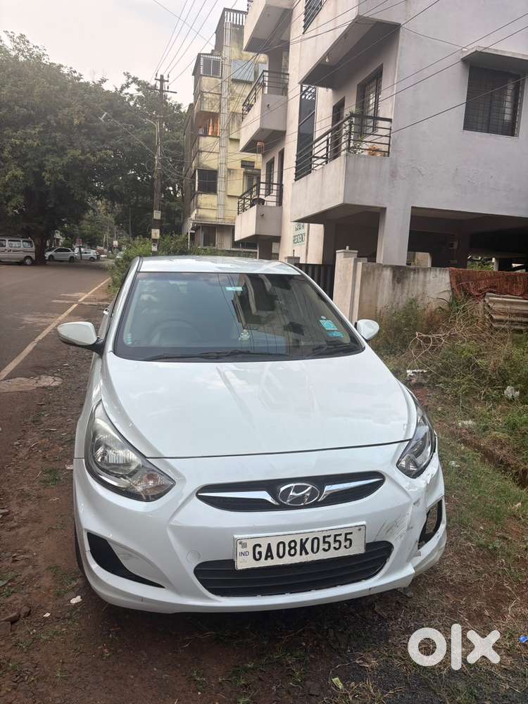Hyundai Verna Crdi 2012