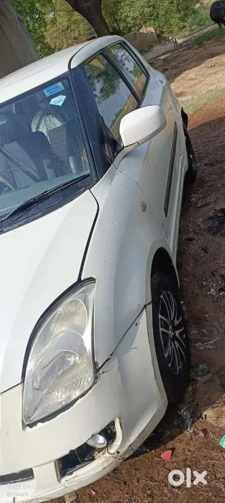 Maruti Suzuki Swift 2011 Cng & Hybrids 124000 Km Driven