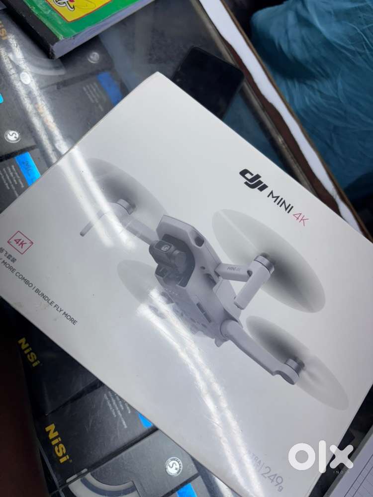 Dji 4k fly more combo 2month old mint condition