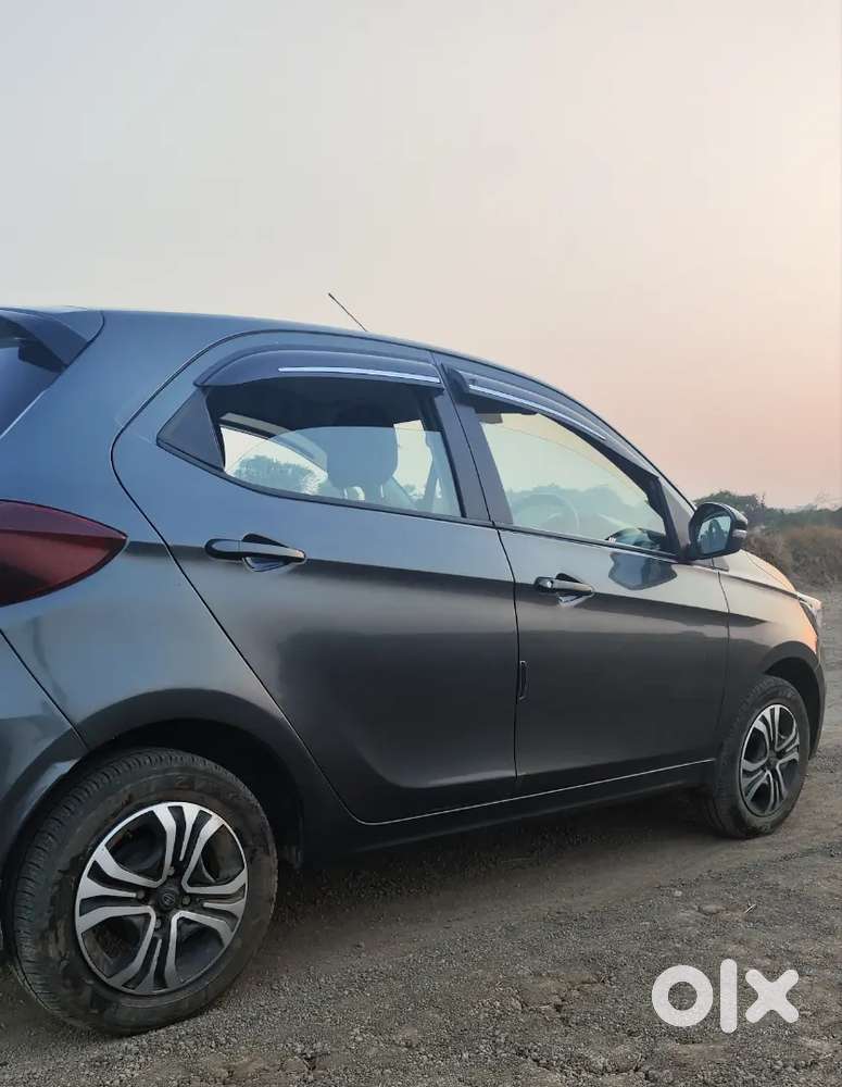 Tata Tiago 2024 Petrol Well Maintained