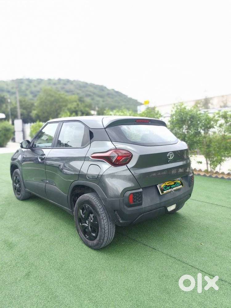 Tata Punch Camo Adventure Mt, 2023, Petrol