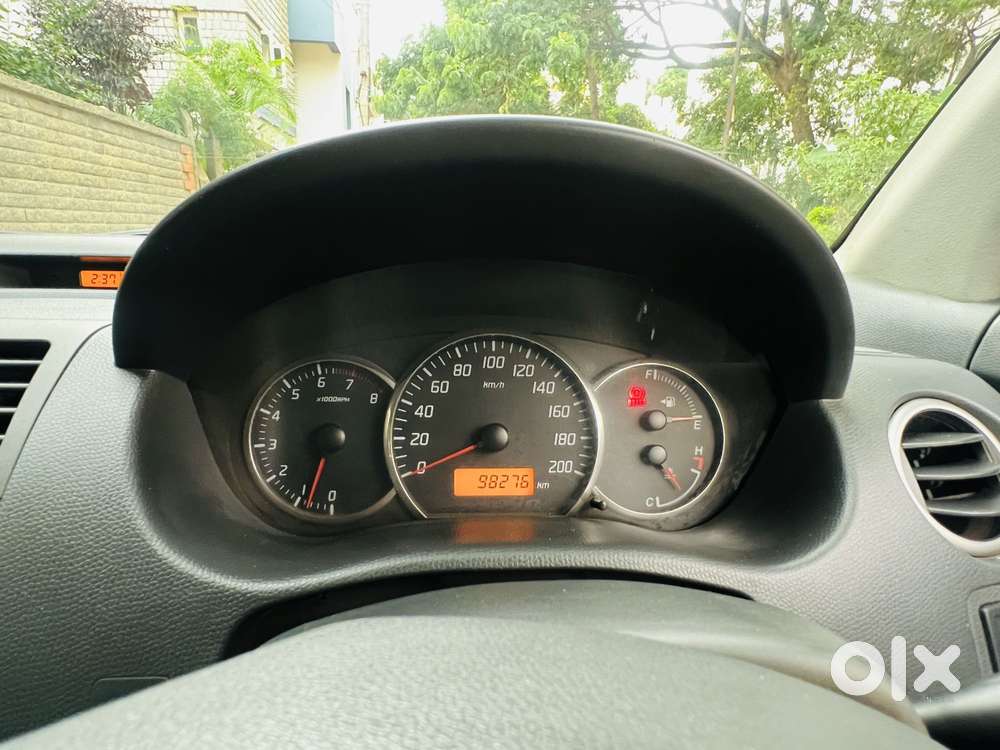 Maruti Suzuki Swift Dzire Vxi(o) Mt, 2010, Petrol
