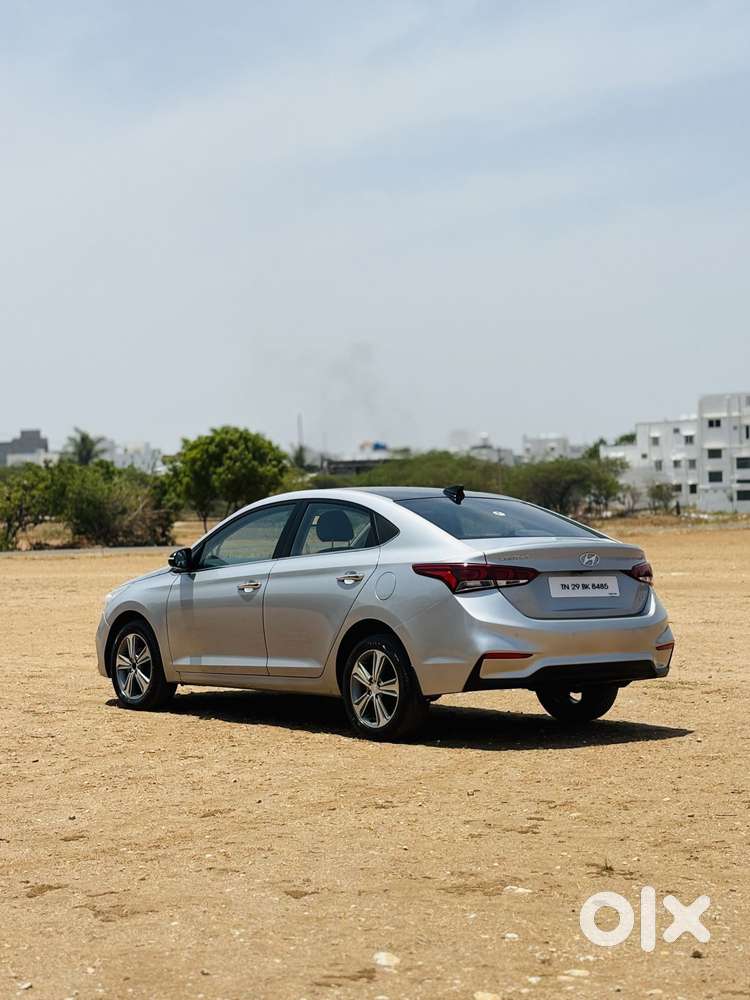 Hyundai Verna 1.5 Sx Petrol Mt, 2019, Petrol