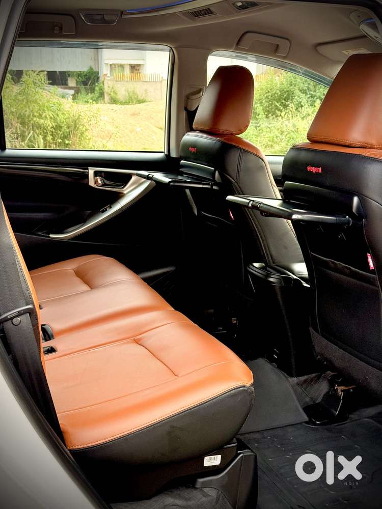 Toyota Innova Crysta 2.4 V, 2023, Diesel