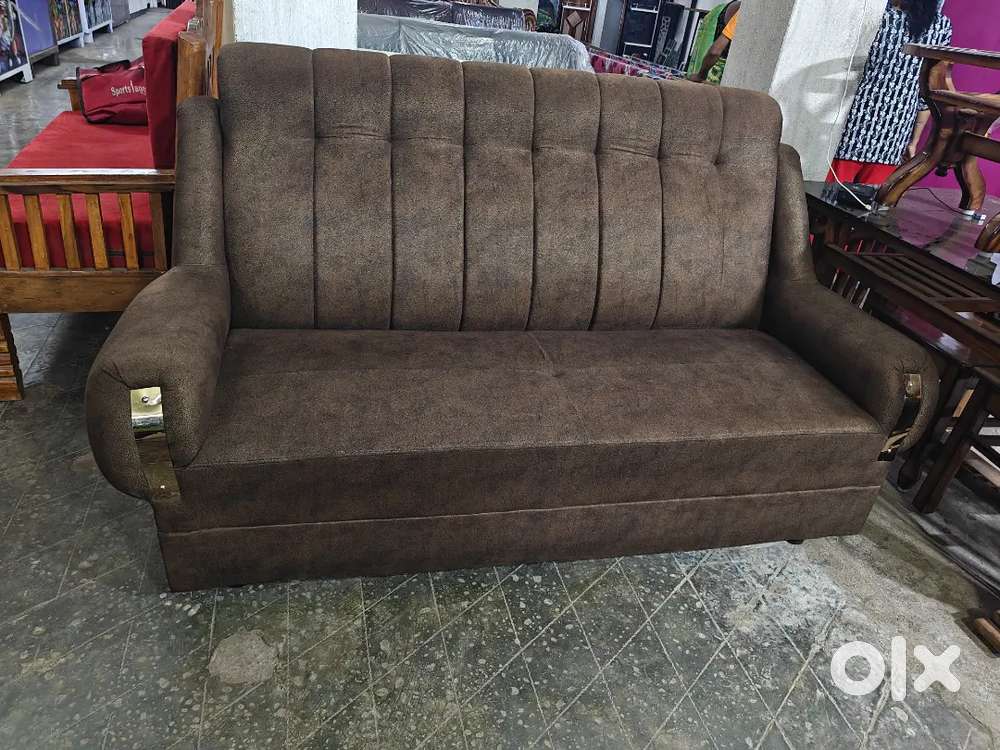Comfy word sofa zone
