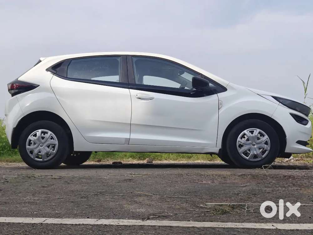 Tata Altroz 2022 Diesel 97000 Km Driven