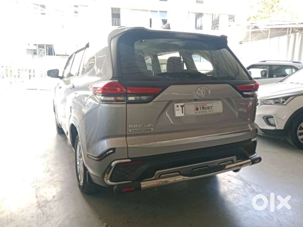 Toyota Innova Hycross 2.0 Gx 7 Str, 2024, Petrol