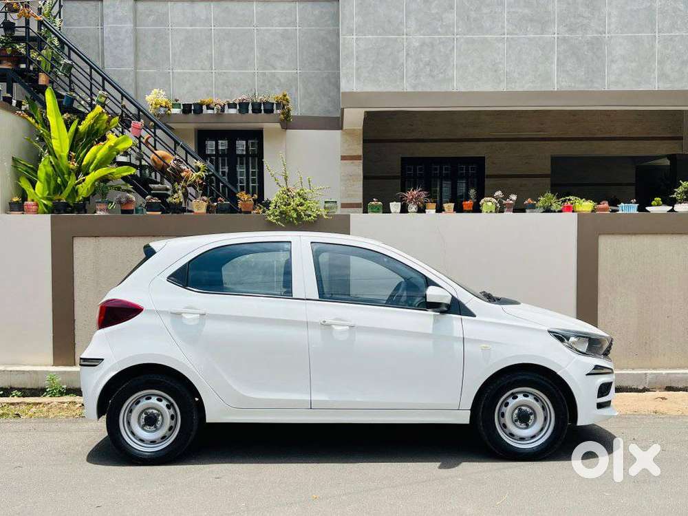 Tata Tiago, 2020, Petrol