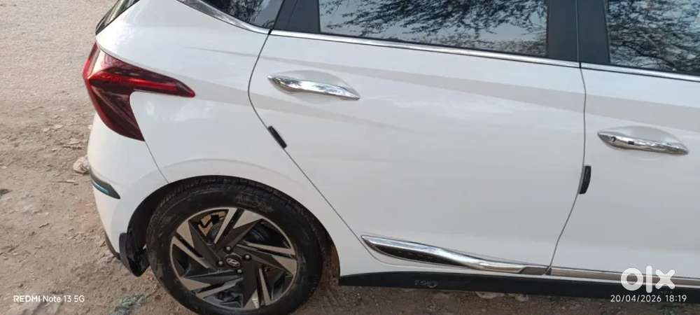 Hyundai I20 Asta 2023 Automatic 6000 Km