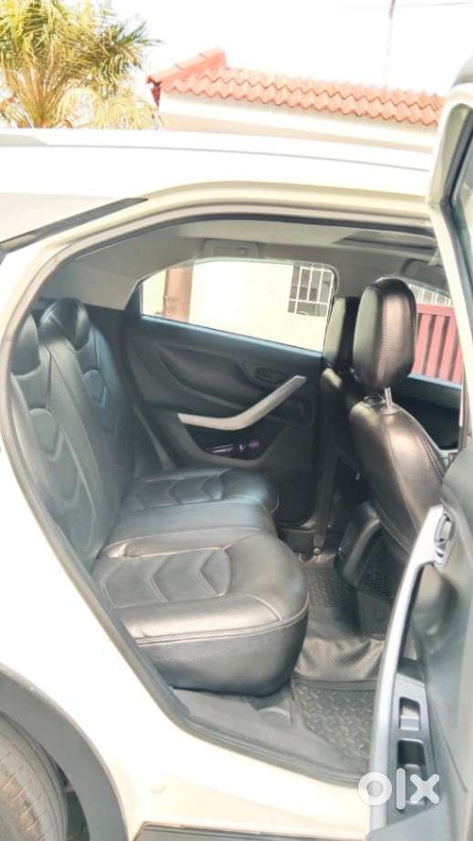 Tata Nexon 1.2 Revotron Xm (s), 2020, Petrol