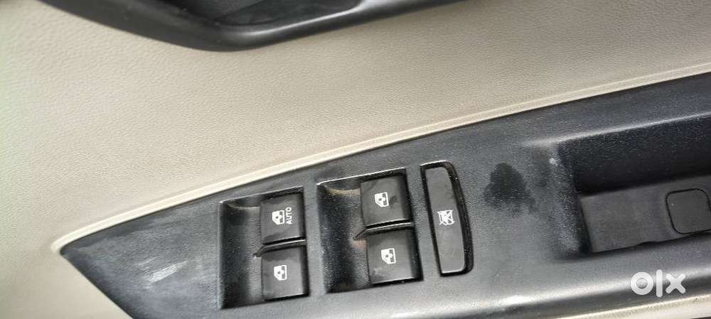 Mahindra Kuv 100 1.2 Trip Cng, 2017, Cng & Hybrids