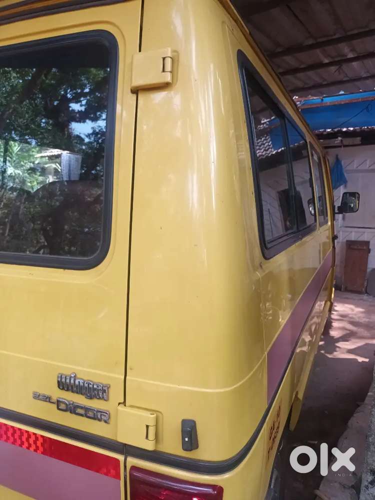 Tata Winger 2017