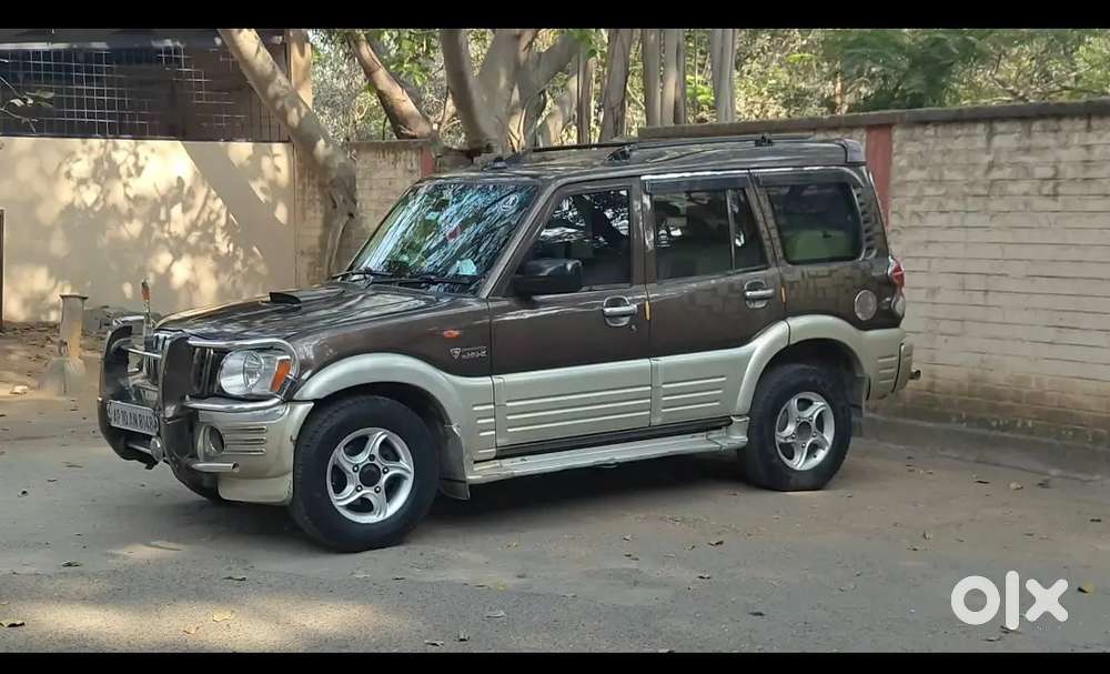 Mahindra Scorpio