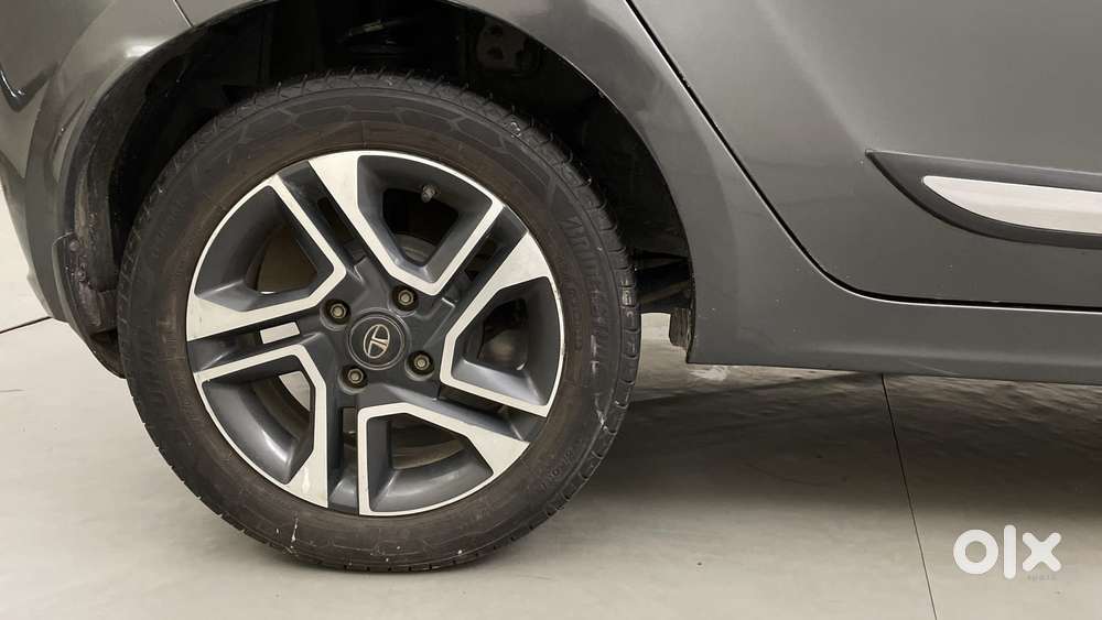 Tata Tiago Xza Plus, 2021, Petrol