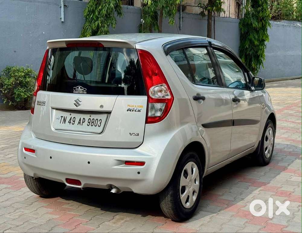 Maruti Suzuki Ritz Vxi, 2013, Petrol