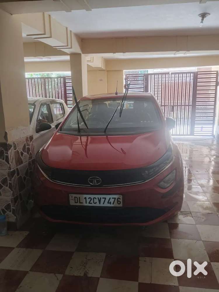 Tata Altroz 2023 Petrol Xm Plus
