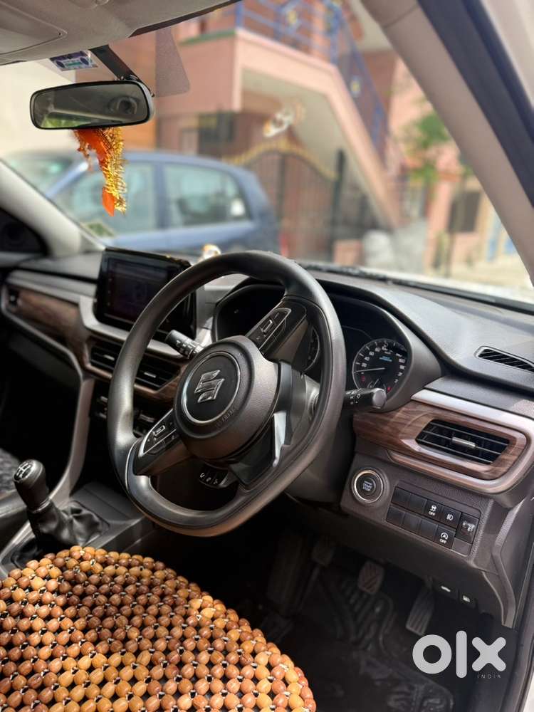 Maruti Suzuki Brezza 2024 Car