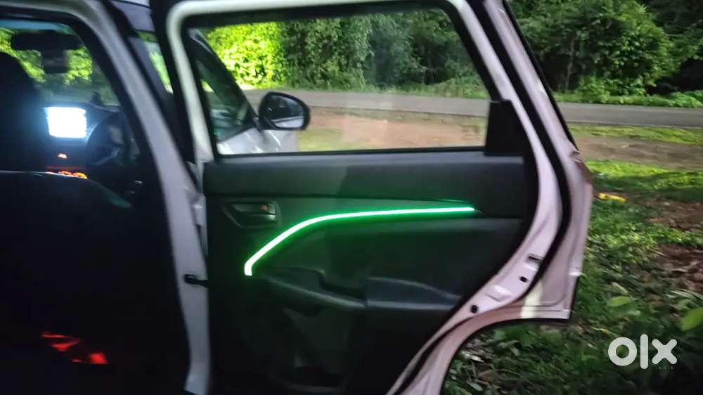 Maruti Suzuki Brezza 2024 Petrol 28000 Km Driven