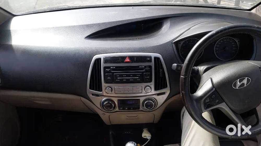 Hyundai I20 Petrol Spotz 2014