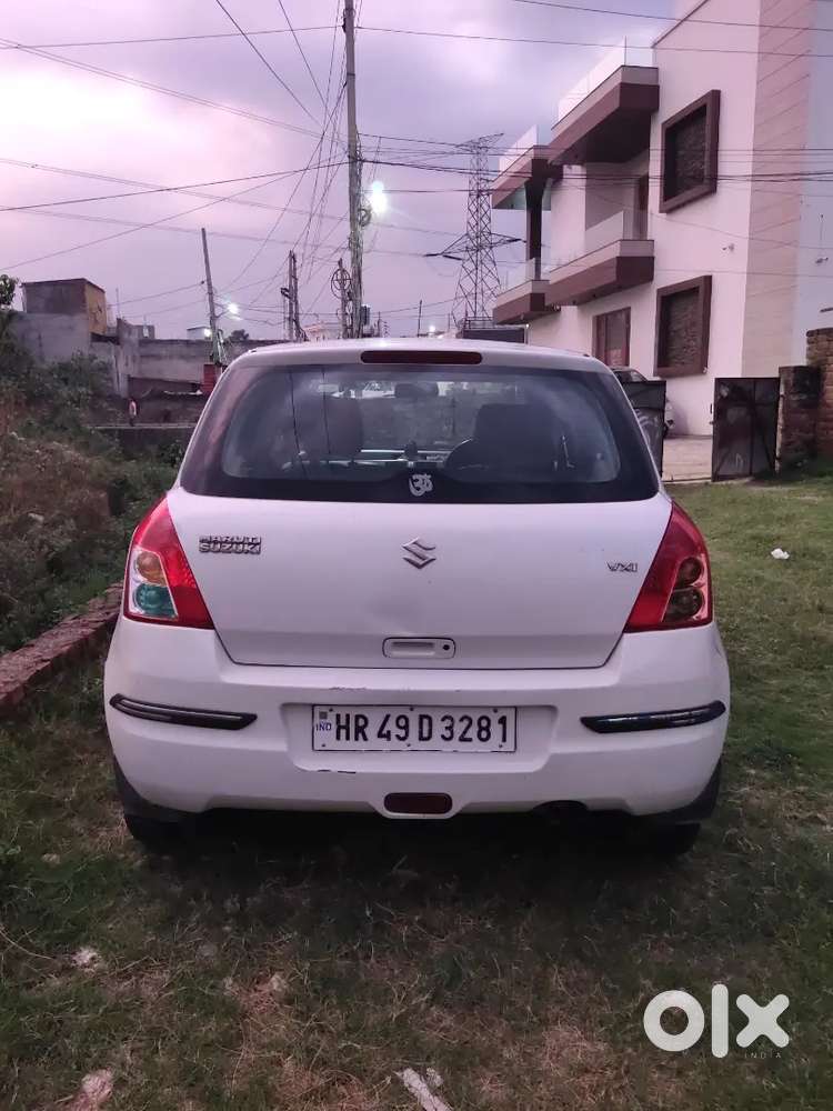 Maruti Suzuki Swift 2010 Petrol 120000 Km Driven