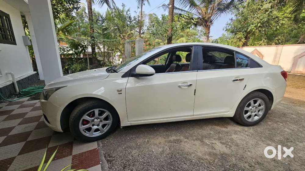 Chevrolet Cruze 2010 Diesel Good Condition