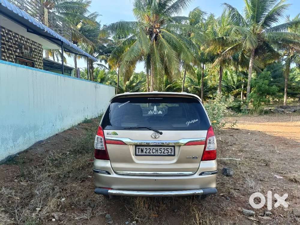 Toyota Innova 2.5 G 2012