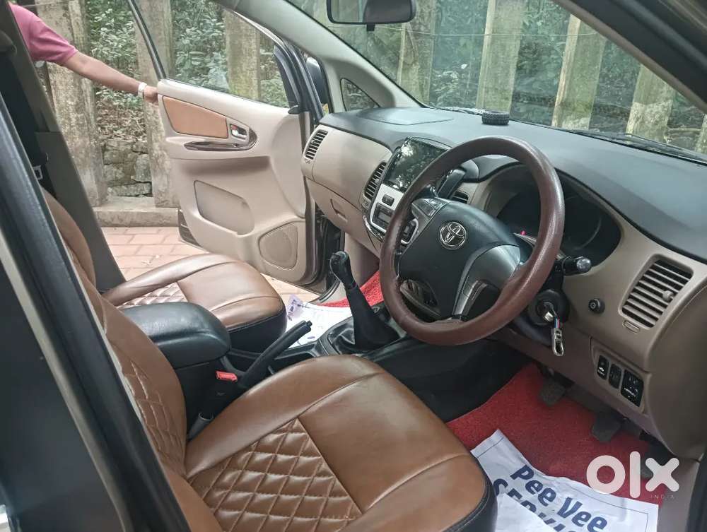 Toyota Innova 2015 Diesel 152000 Km Driven