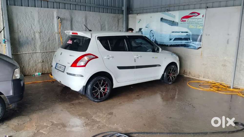 Maruti Suzuki Swift 2012 Diesel 190000 Km Driven