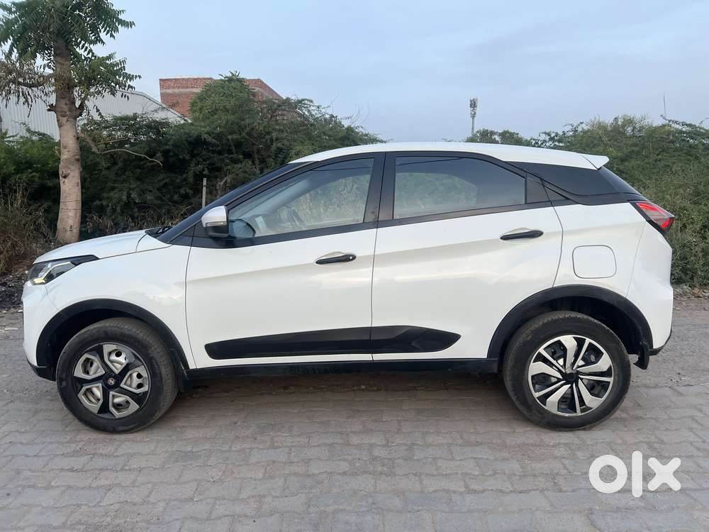 Tata Nexon 1.5 Diesel, 2023, Petrol
