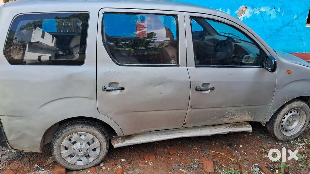 Mahindra Xylo 2.5 Diesel 2011