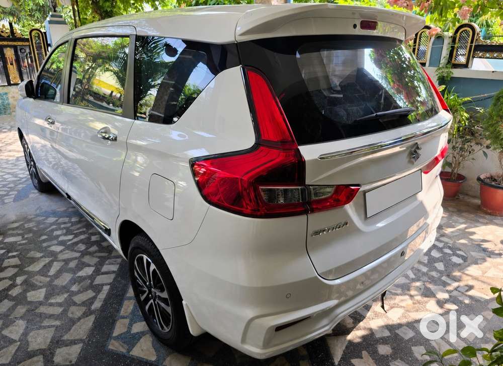 Maruti Ertiga Zxi 2025