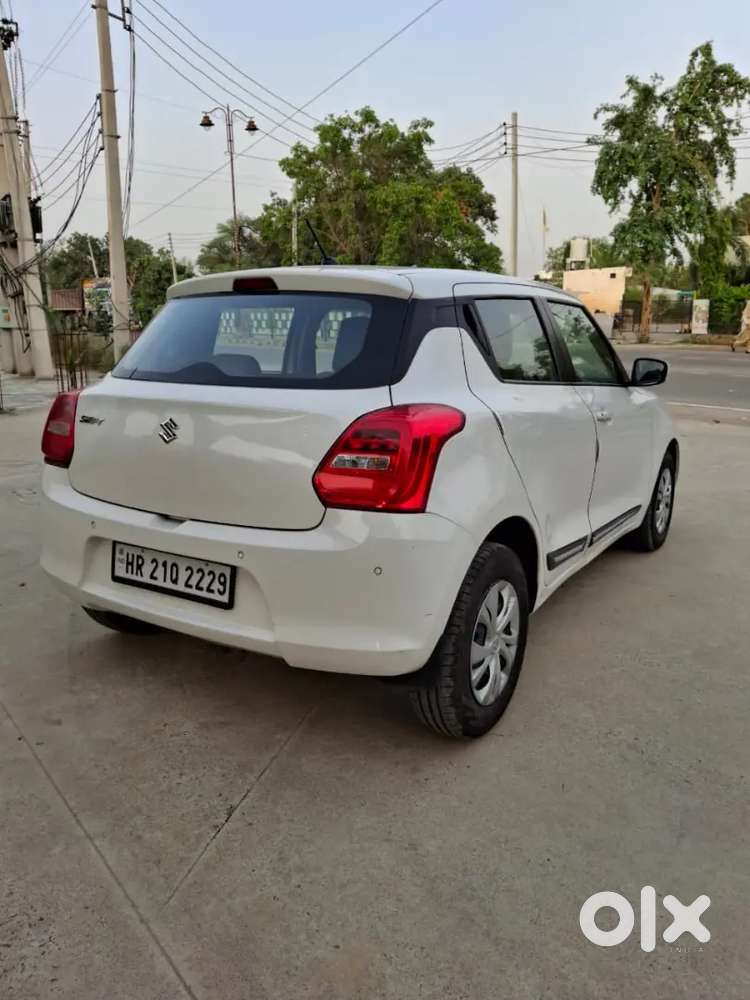 Maruti Suzuki Swift 2023 Petrol Manual