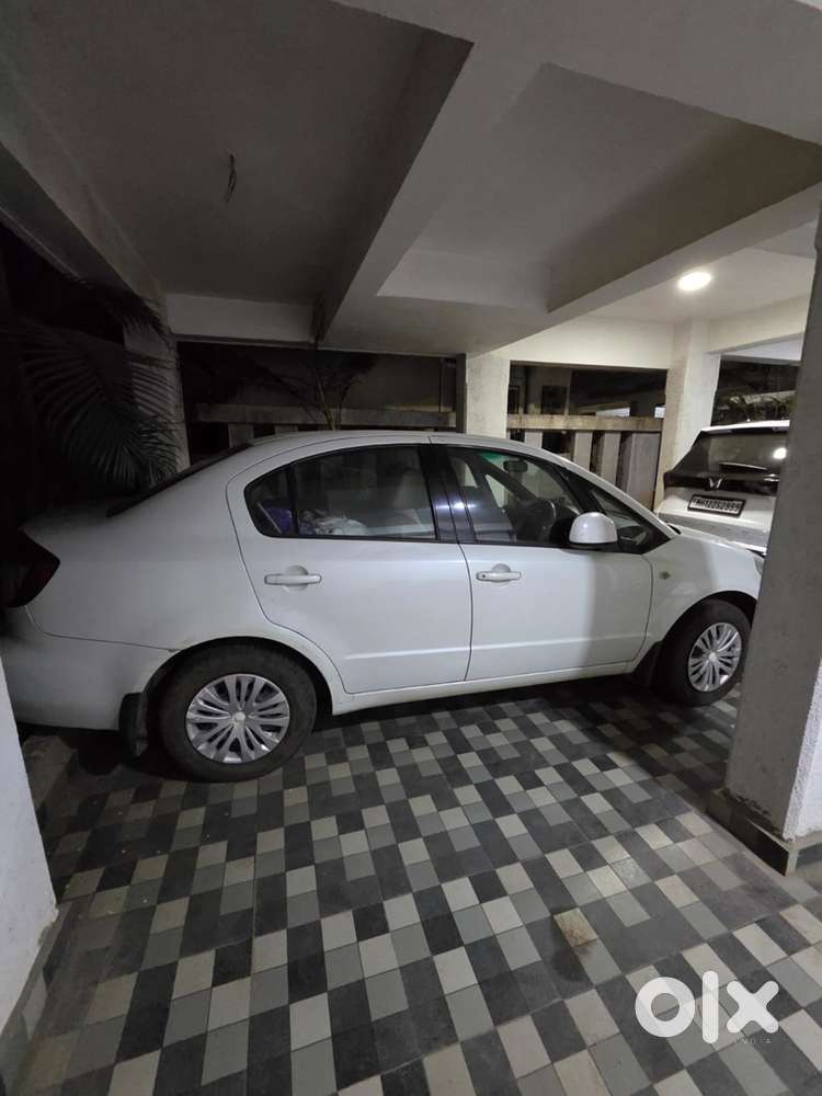 Maruti Suzuki Sx4 2010