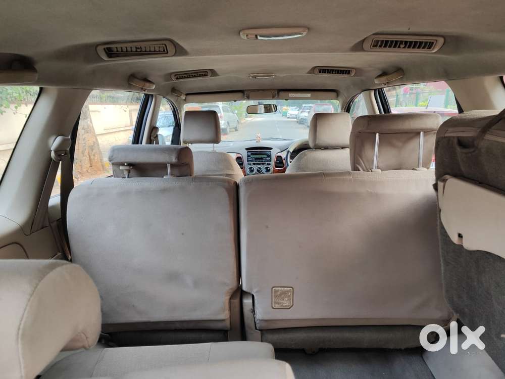 Toyota Innova 2.5 Vx 8 Str Bs-iii, 2008, Diesel