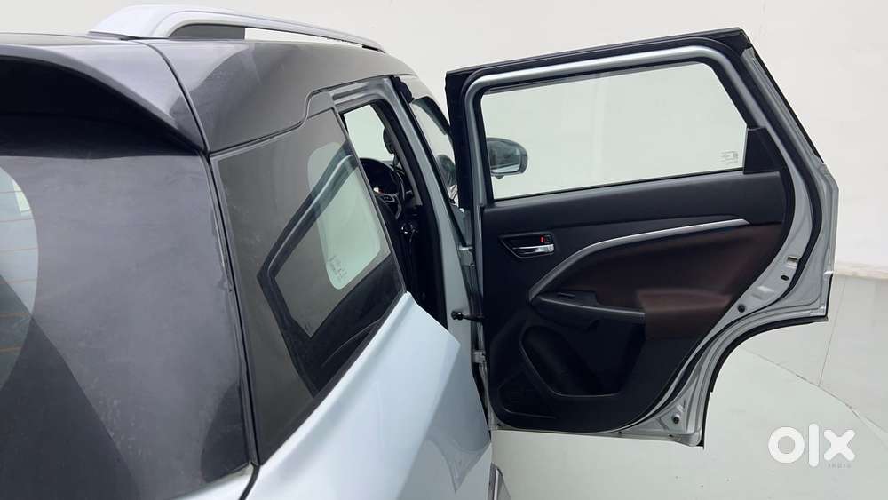 Maruti Suzuki Vitara Brezza 1.5 Zxi Plus At Dual Tone, 2023, Petrol