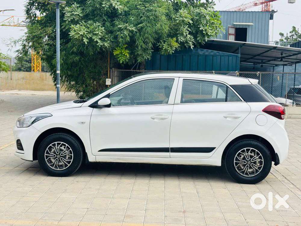 Hyundai I20 Era, 2018, Cng & Hybrids