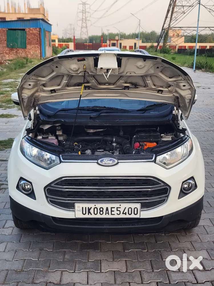 Ford Ecosport Titanium 
Petrol 
Push Button Stat
Full Insurance