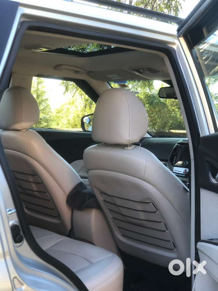 Mahindra Xuv300 2022 Petrol Well Maintained