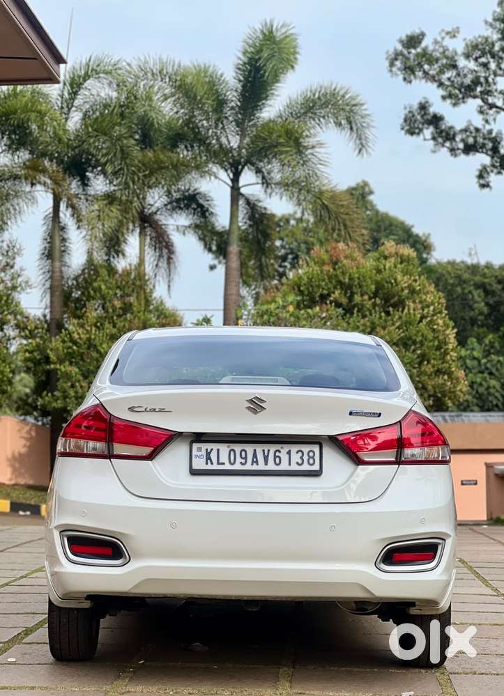 Maruti Suzuki Ciaz Alpha 1.5 At, 2022, Petrol