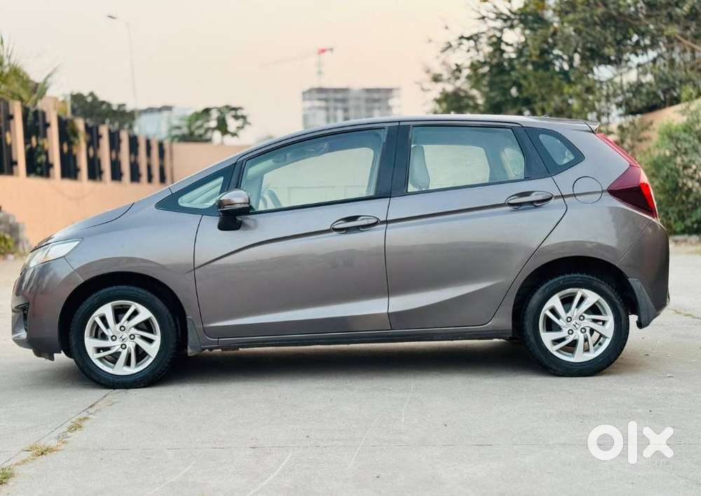 Honda Jazz V Cvt, 2015, Petrol