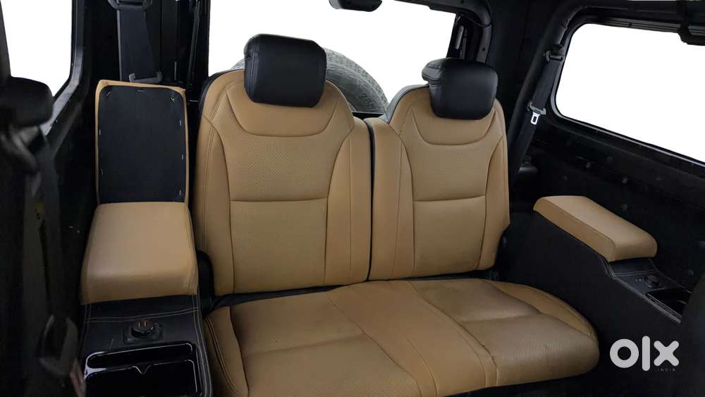 Mahindra Thar Lx 4-str Hard Top At, 2021, Petrol