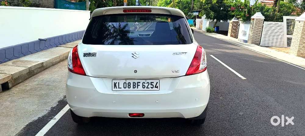 Maruti Suzuki Swift 2015