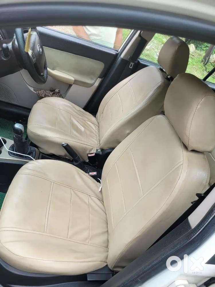 Tata Manza 1.4 Aura 2011