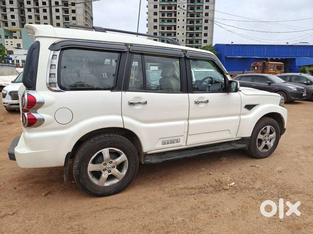 Mahindra Scorpio S11 Mt 7s, 2022, Diesel