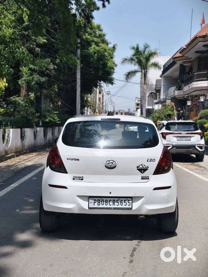 Hyundai I20 Sportz 1.2 Bs-iv, 2014, Petrol