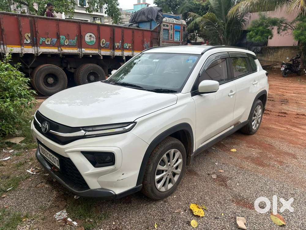 Toyota Urban Cruiser Hyryder 2024 Petrol 17500 Km Driven