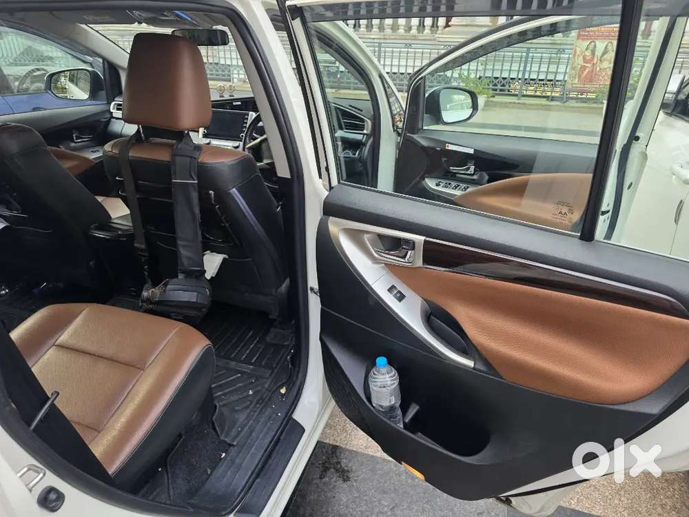 Innova Crysta Top Model Automatic Diesel
