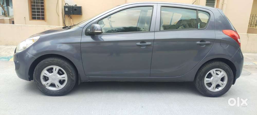 Hyundai I20 Sportz 1.2 Bs-iv, 2010, Petrol